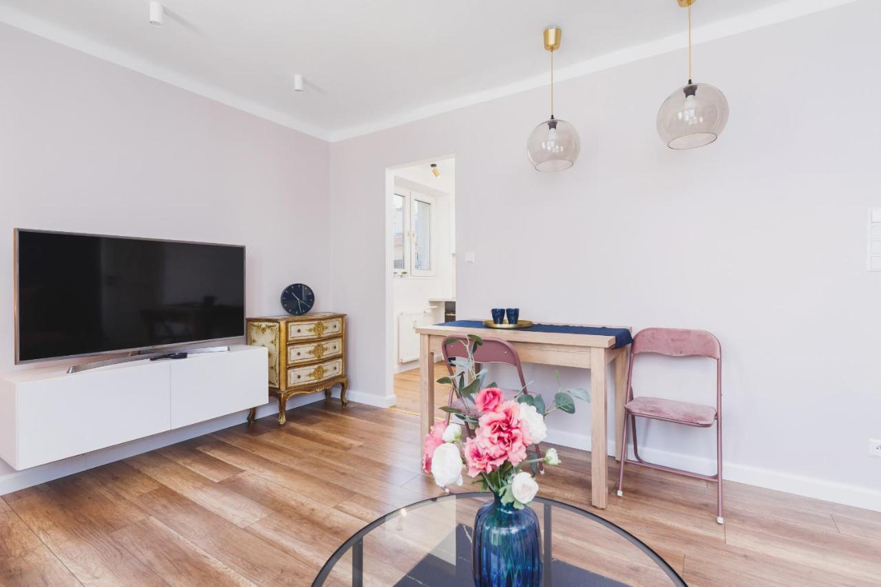 Przy Bulwarach Wislanych Kosciuszki By Renters Appartement *